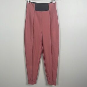 Ultracor Essential Pavo Joggers. Coral. Size XL.